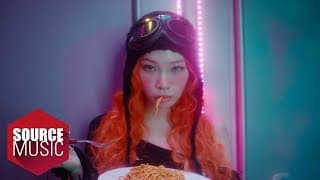 LE SSERAFIM (르세라핌) 'SPAGHETTI (feat. j-hope of BTS)' OFFICIAL MV